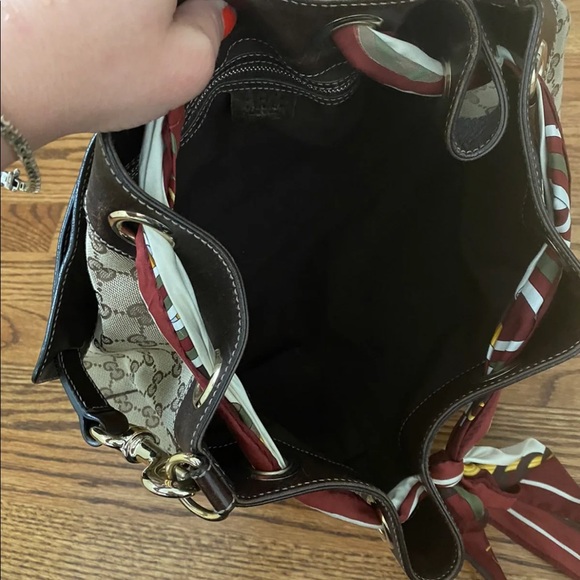 Gucci GG Canvas Positano bag in Beige/Ebony - Picture 8 of 10